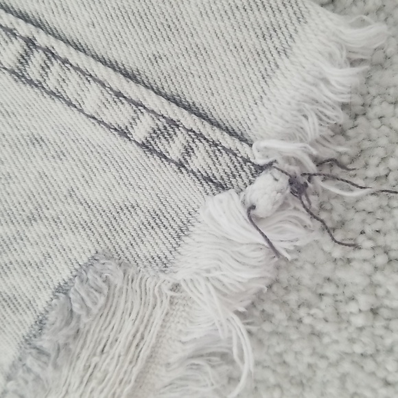 Grey Refuge Denim mom jeans, size 01 - Picture 4 of 4